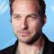 Ryan Hansen Photo