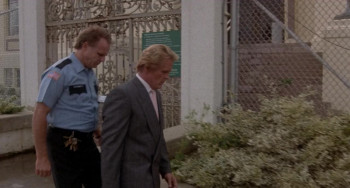 Three Fugitives (1989) download