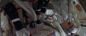 Capricorn One (1977) download