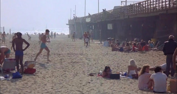 The Malibu Bikini Shop (1986) download