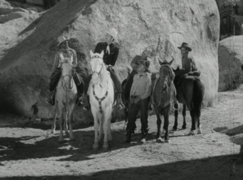 The Bronze Buckaroo (1939) download